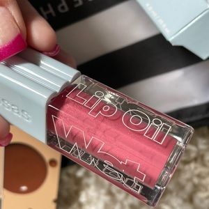 ⭐️3/$50! Sephora Bundle Kosas Wet Lip Oil Malibu, MAC, Clinique shadow quad bag